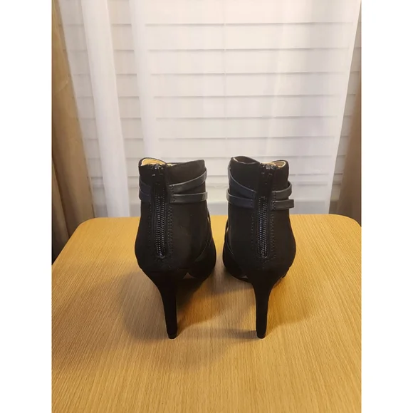 Journee Collection Samara Peep Toe Stiletto Heel Sandals Booties 8 WIDE BLACK - Picture 11 of 15